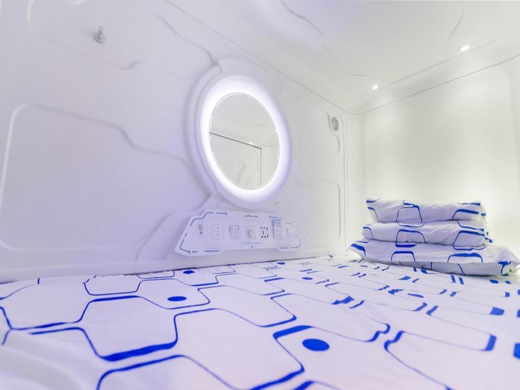 Spot On 89726 Capsule Inn Κότα Κιναμπαλού Εξωτερικό φωτογραφία