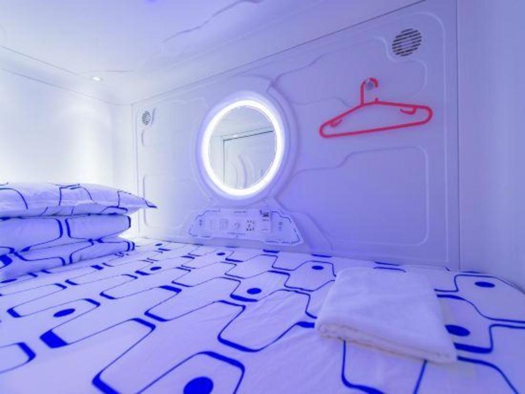 Spot On 89726 Capsule Inn Κότα Κιναμπαλού Εξωτερικό φωτογραφία