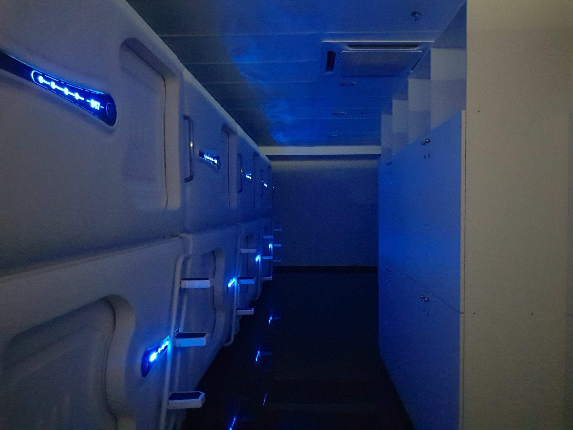 Spot On 89726 Capsule Inn Κότα Κιναμπαλού Εξωτερικό φωτογραφία